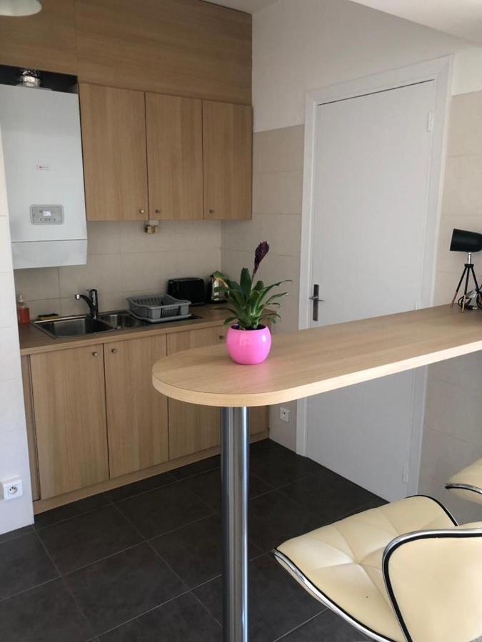 ++++ Renovated Cosy 50M2 Sunny Flat / Balcony / Close To Beach And To The Palais Des Festivals ++++ Cannes Bagian luar foto
