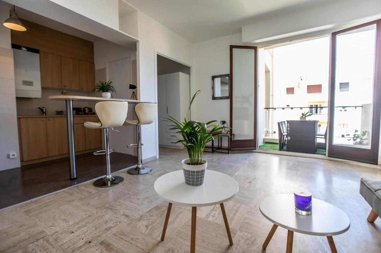 ++++ Renovated Cosy 50M2 Sunny Flat / Balcony / Close To Beach And To The Palais Des Festivals ++++ Cannes Bagian luar foto